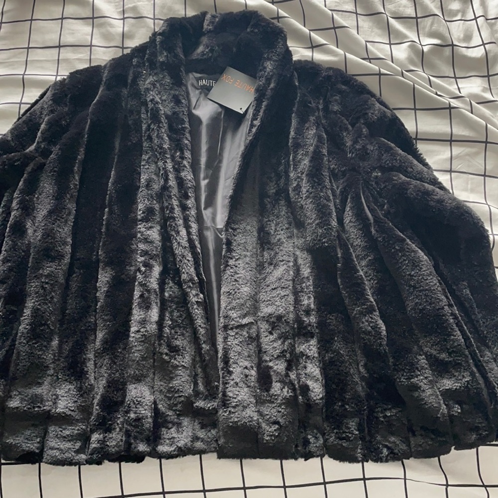 Black coat 2x